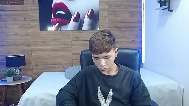 nathanclay online show from March 2026 04:27:01 AM