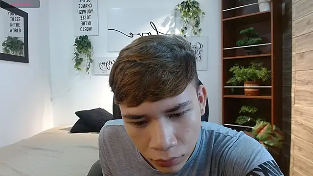 nathanclay online show from May 2026 03:26:01 AM
