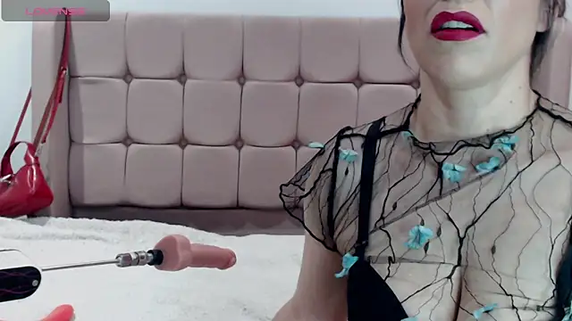 Snapshot of HotAss_Hally chatting on January 2026 01:54:02 AM HotAss Hally online show from January 2026 01:54:02 AM