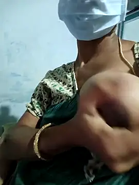 Snapshot of TeluguhotRani chatting on October 2025 04:37:02 PM TeluguhotRani online show from October 2025 04:37:02 PM