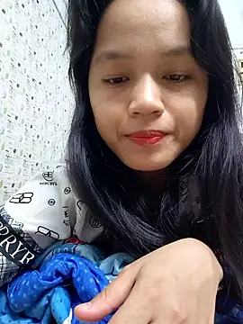 Snapshot of BabySweet-18 chatting on January 2026 02:11:01 PM BabySweet-18 online show from January 2026 02:11:01 PM