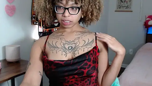 Snapshot of Cherribombzz chatting on February 2026 04:58:02 PM Cherribombzz online show from February 2026 04:58:02 PM