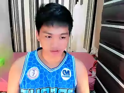 Mister officer69 online show from March 2026 08:37:02 PM