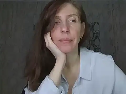 Snapshot of CandiCole chatting on October 2025 02:23:02 AM CandiCole online show from October 2025 02:23:02 AM