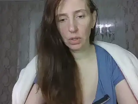 Snapshot of CandiCole chatting on October 2025 05:26:02 AM CandiCole online show from October 2025 05:26:02 AM