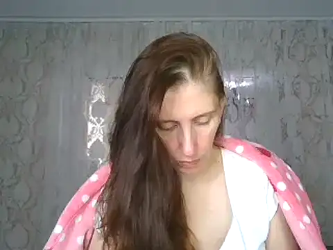 Snapshot of CandiCole chatting on October 2025 07:31:01 AM CandiCole online show from October 2025 07:31:01 AM