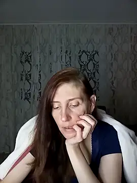 Snapshot of CandiCole chatting on November 2025 03:07:01 AM CandiCole online show from November 2025 03:07:01 AM