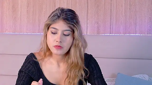 ZoehAngel online show from April 2026 11:34:01 AM
