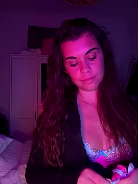 AlitaNova online show from September 2025 11:07:01 PM