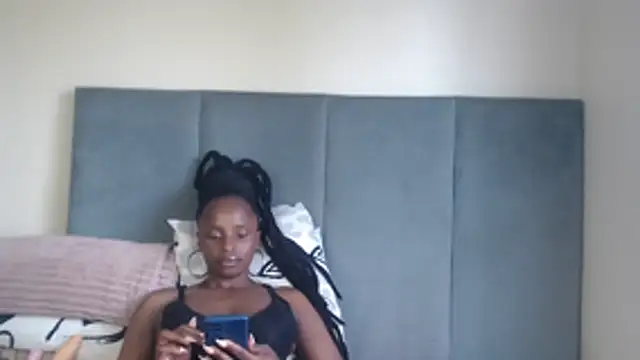 Jah-Queen online show from January 2026 02:33:01 PM