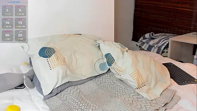 Snapshot of philip_twinkk chatting on November 2025 03:41:01 AM philip twinkk online show from November 2025 03:41:01 AM