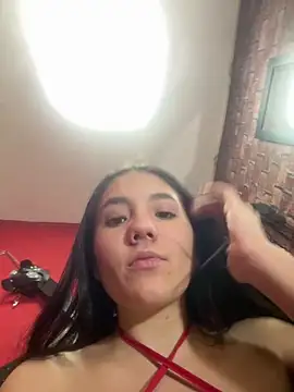 Snapshot of bellaseduzione chatting on November 2025 01:54:02 PM bellaseduzione online show from November 2025 01:54:02 PM