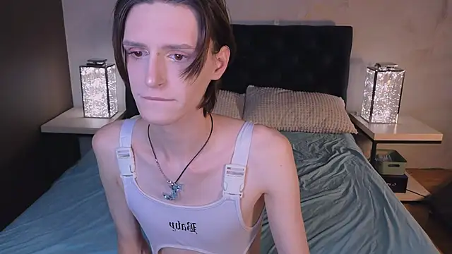 madi snow online show from September 2025 05:19:02 AM