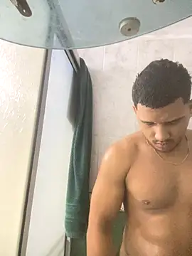 evan hardy online show from November 2025 01:28:01 AM