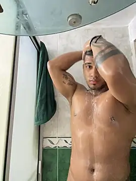 evan hardy online show from February 2026 02:41:02 AM