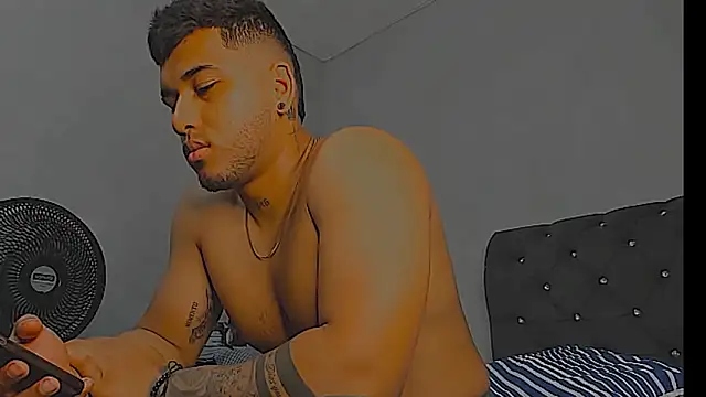 evan hardy online show from February 2026 05:00:01 PM