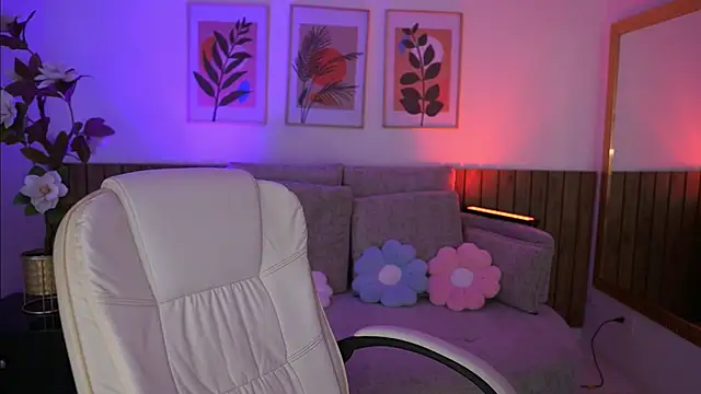 JadeSummerr online show from June 2026 11:36:01 AM