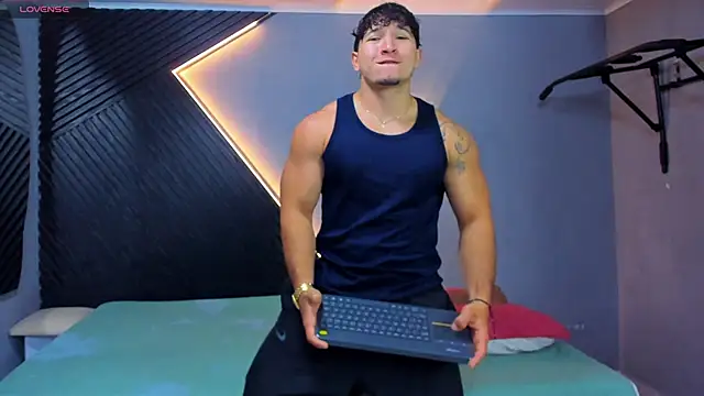 Horny nick18 online show from May 2026 11:26:01 AM