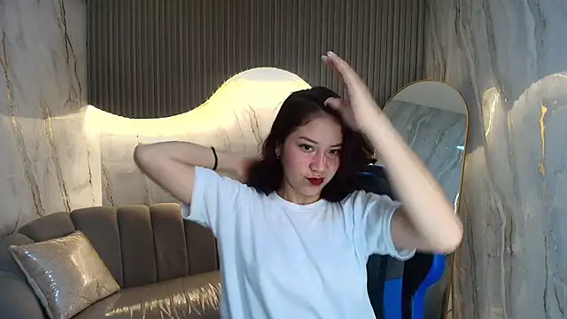 valentina r  online show from November 2025 03:15:01 AM