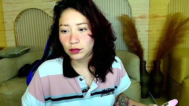 valentina r  online show from February 2026 03:03:02 AM