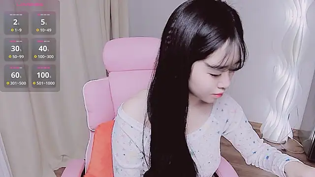 Miu-999 online show from November 2025 07:03:01 AM