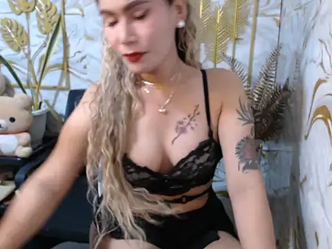 Snapshot of tshot_izzy_88 chatting on December 2025 10:09:01 AM tshot izzy 88 online show from December 2025 10:09:01 AM