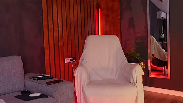 QueenMarX online show from May 2026 07:09:02 PM