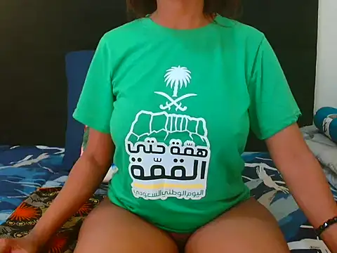 Snapshot of CreamySexyPussy chatting on September 2025 03:24:02 PM CreamySexyPussy online show from September 2025 03:24:02 PM