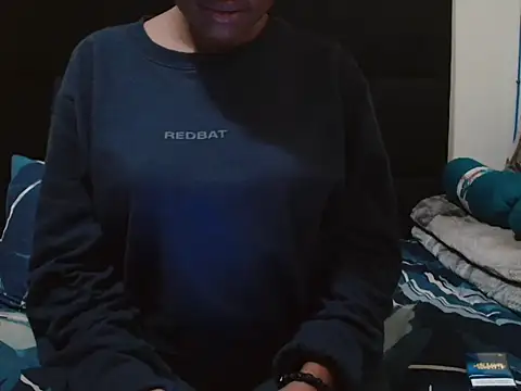 Snapshot of CreamySexyPussy chatting on September 2025 04:45:01 PM CreamySexyPussy online show from September 2025 04:45:01 PM