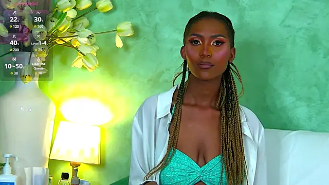 Izzie Sugar online show from September 2025 07:03:01 PM