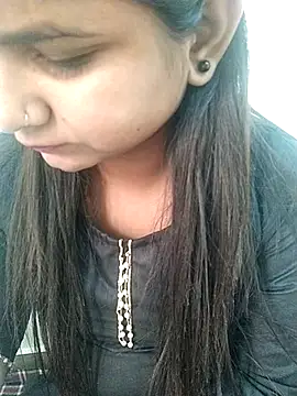 Snapshot of Kavya_Rathore chatting on November 2025 05:00:02 AM Kavya Rathore online show from November 2025 05:00:02 AM