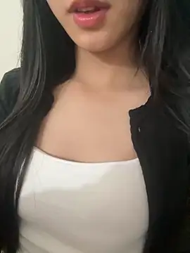 Snapshot of Desi_sara chatting on November 2025 01:58:02 PM Desi sara online show from November 2025 01:58:02 PM