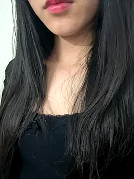 Snapshot of Desi_sara chatting on December 2025 02:54:01 PM Desi sara online show from December 2025 02:54:01 PM