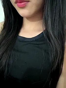 Snapshot of Desi_sara chatting on December 2025 03:06:01 PM Desi sara online show from December 2025 03:06:01 PM