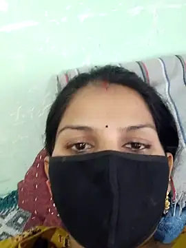 poojam93 online show from September 2025 02:55:01 AM