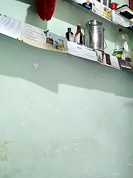 poojam93 online show from September 2025 01:29:01 AM