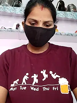 poojam93 online show from November 2025 03:43:02 AM