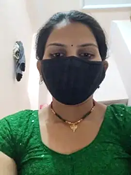 poojam93 online show from December 2025 03:39:01 PM