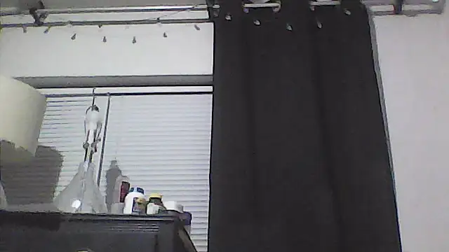 Snapshot of sarahkat86 chatting on January 2026 01:22:02 AM sarahkat86 online show from January 2026 01:22:02 AM