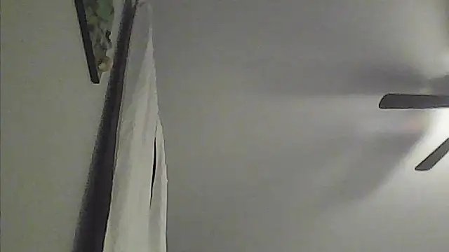 Snapshot of sarahkat86 chatting on March 2026 11:55:02 PM sarahkat86 online show from March 2026 11:55:02 PM