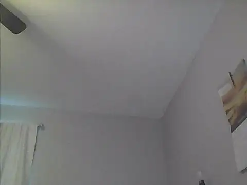Snapshot of sarahkat86 chatting on March 2026 10:57:01 PM sarahkat86 online show from March 2026 10:57:01 PM