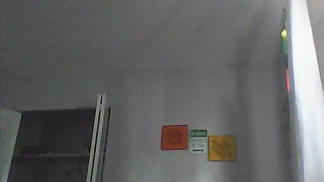 Snapshot of sarahkat86 chatting on May 2026 10:04:02 PM sarahkat86 online show from May 2026 10:04:02 PM