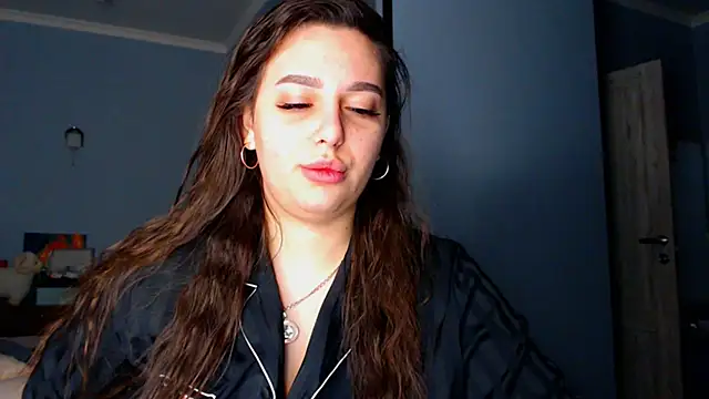 NikiWhite online show from October 2025 10:22:02 PM