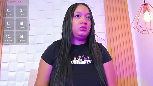 Snapshot of AriaBelle chatting on November 2025 11:09:01 AM AriaBelle online show from November 2025 11:09:01 AM