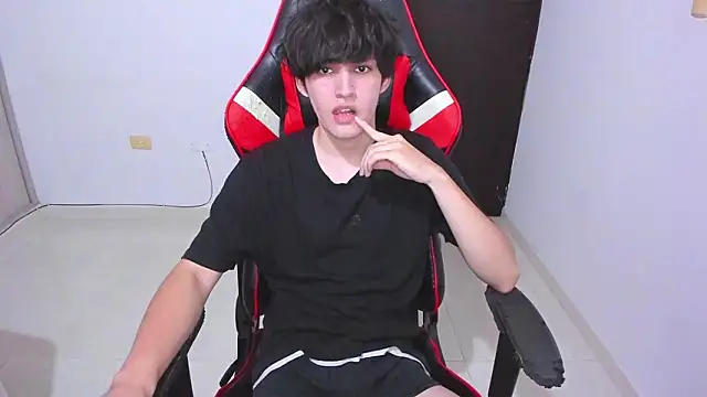 Snapshot of eren_188 chatting on February 2026 11:45:02 PM eren 188 online show from February 2026 11:45:02 PM