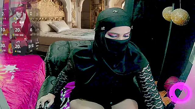 SultanaLayla online show from October 2025 08:32:02 PM