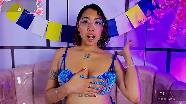 Snapshot of Olivejoness chatting on September 2025 05:12:01 AM Olivejoness online show from September 2025 05:12:01 AM