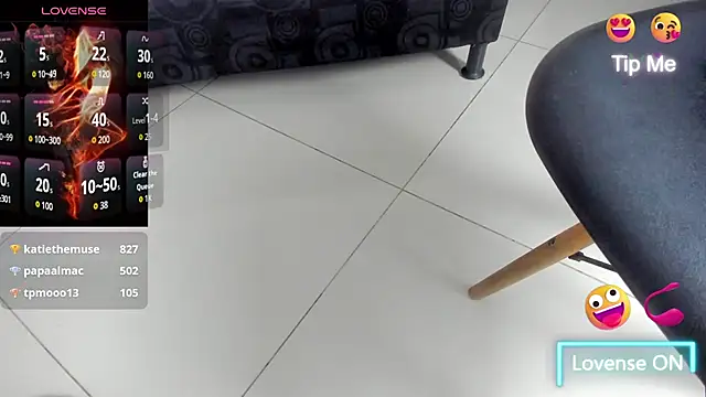 sweet  vanessa1 online show from September 2025 03:28:01 AM