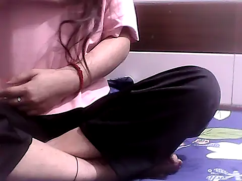 Snapshot of anannyaR chatting on February 2026 03:48:02 PM anannyaR online show from February 2026 03:48:02 PM