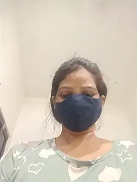 Snapshot of soni_yhakur chatting on June 2026 09:01:02 PM soni yhakur online show from June 2026 09:01:02 PM